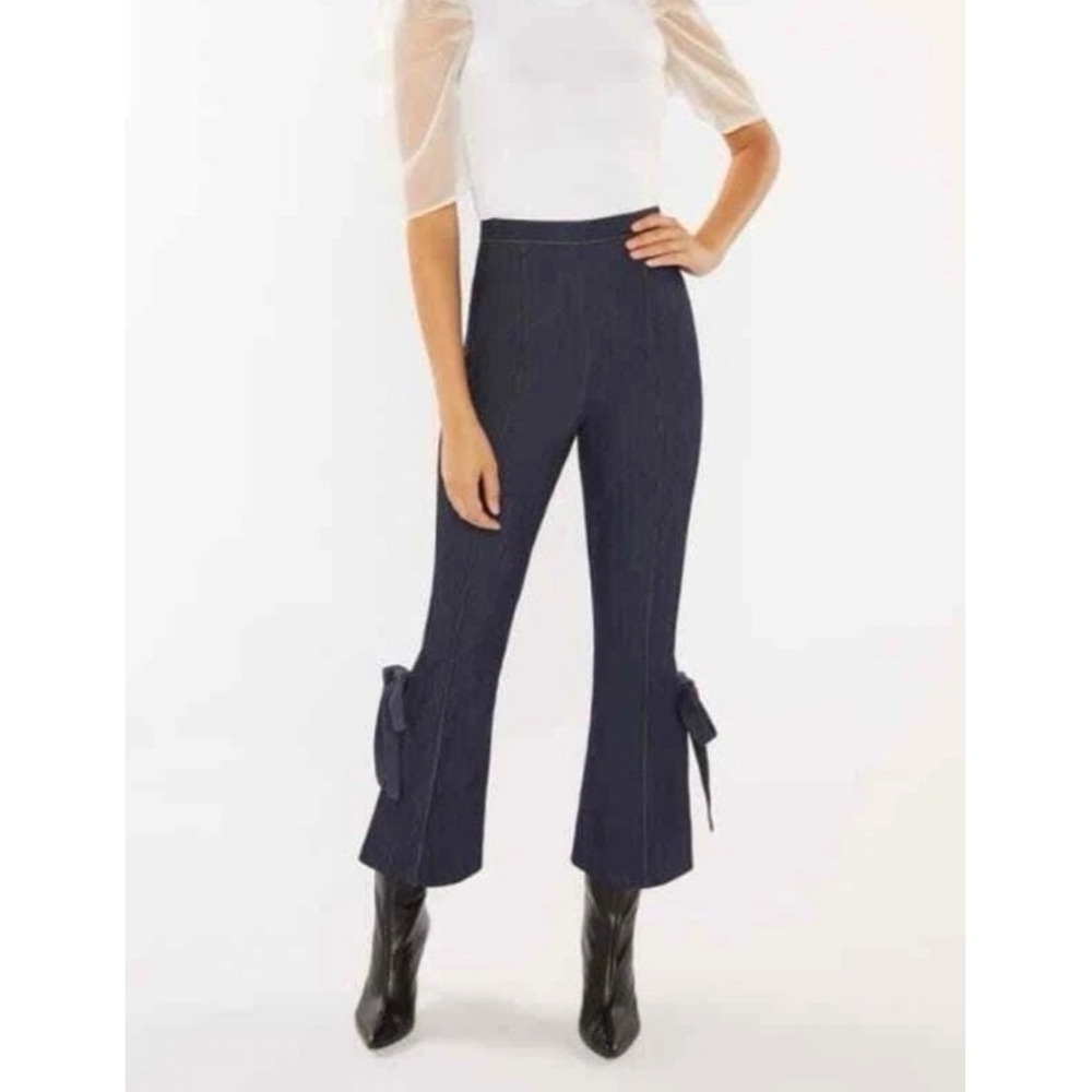 Cinq à Sept Denim Lou Pant Cropped Mid Rise Bootcut Size 6 Indigo Denim‎ Bow